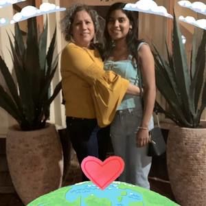 Meet your Posher, Cindy